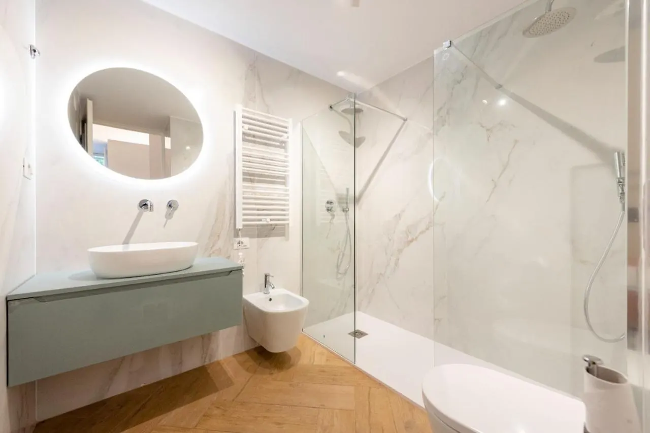 Historic Center Apartments - Happy Rentals Genoa