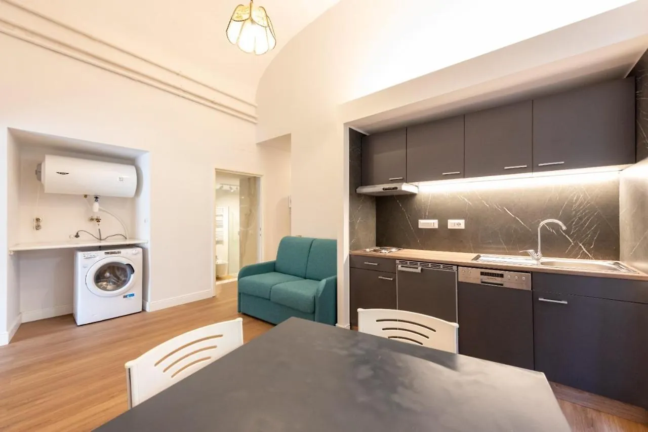 Historic Center Apartments - Happy Rentals Genoa 0*,