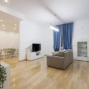 Apartamento Lux With Parking, Génova