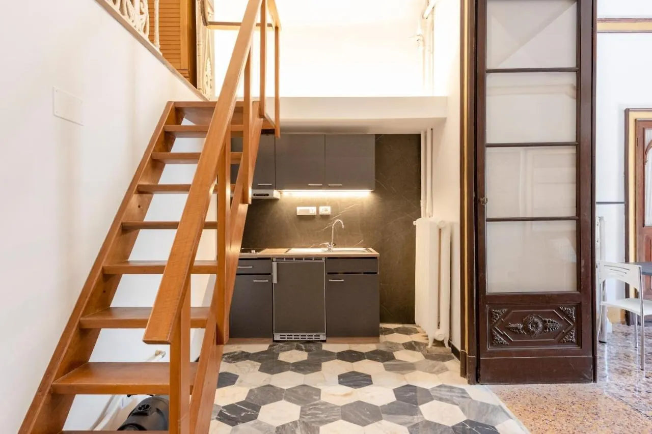 Historic Center Apartments - Happy Rentals Genoa 0*,