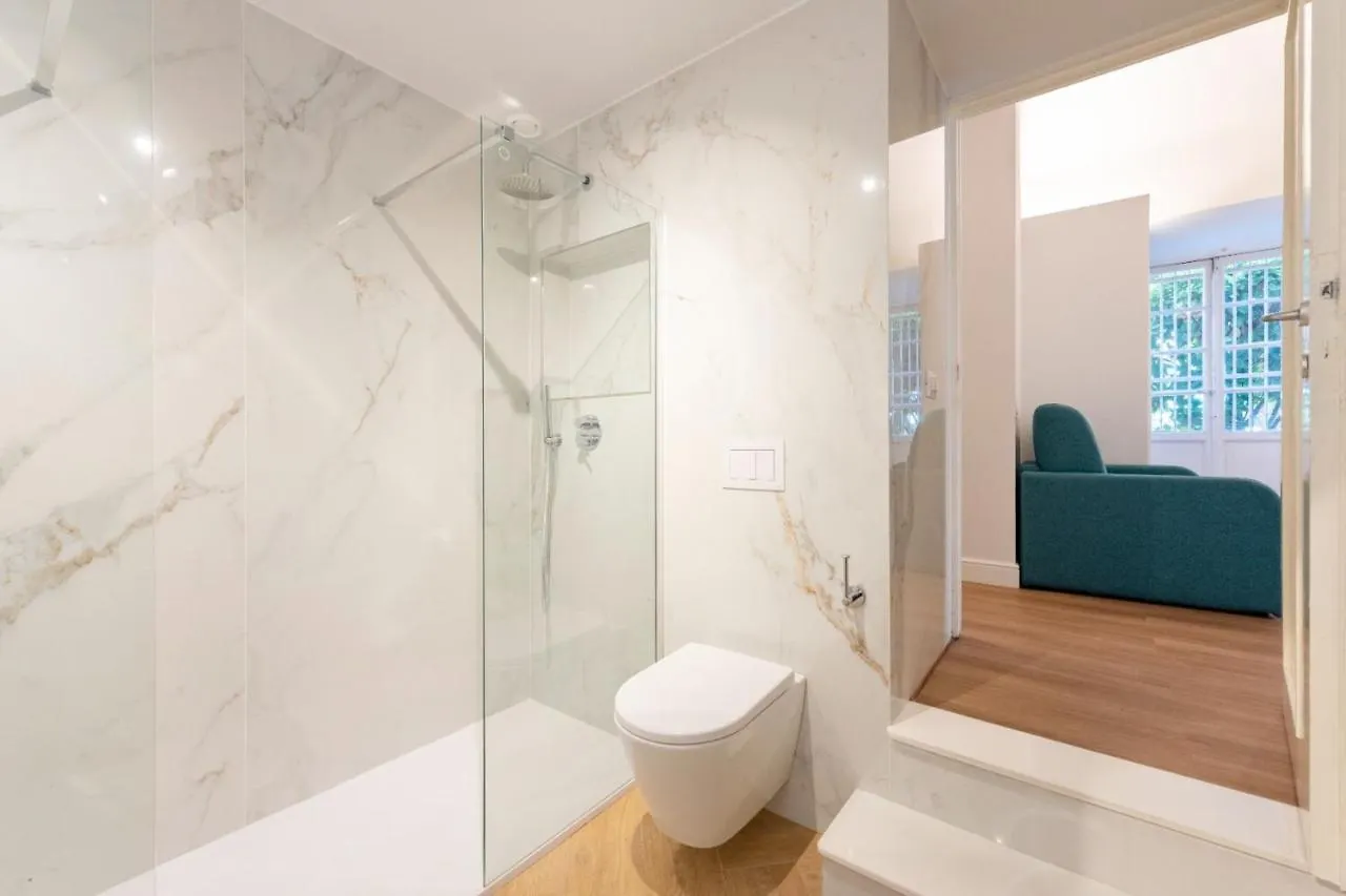 Historic Center Apartments - Happy Rentals Genoa