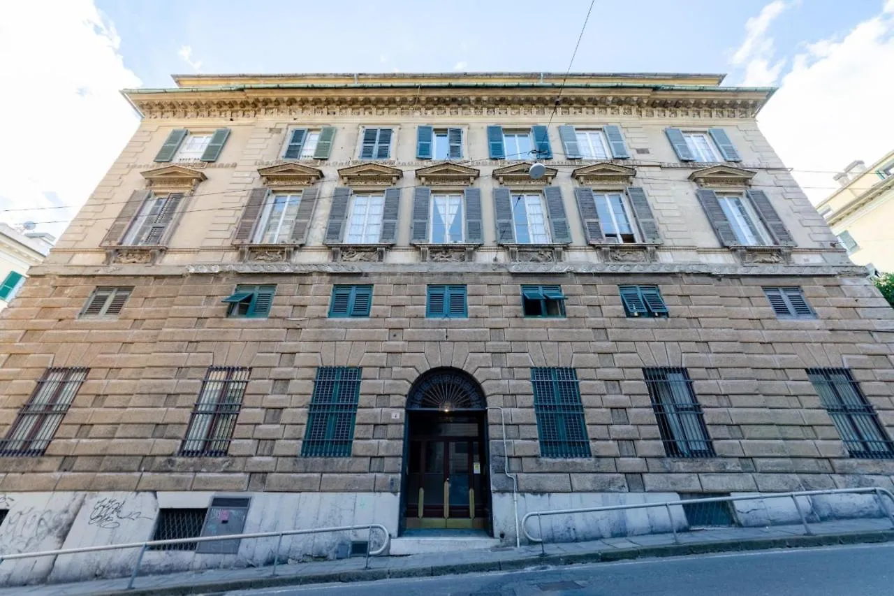 Historic Center Apartments - Happy Rentals Genoa