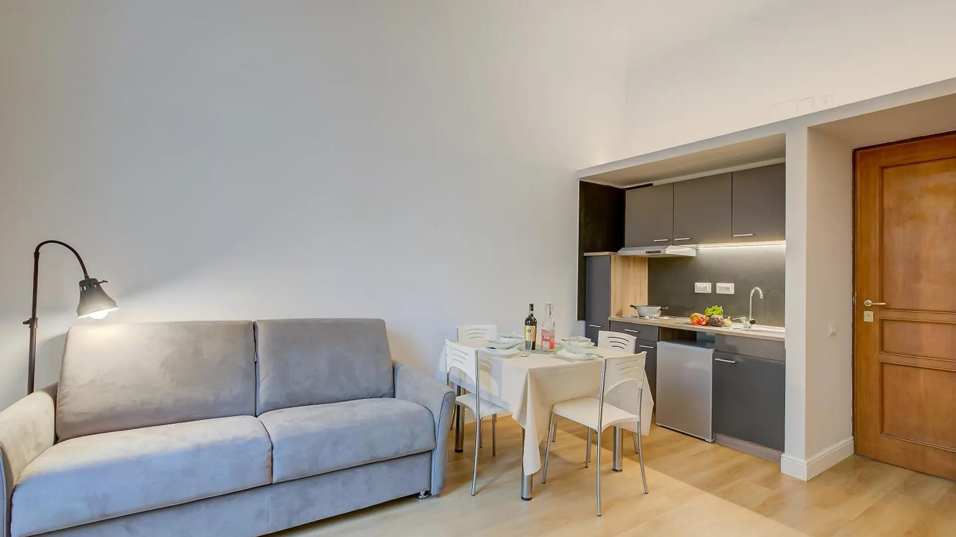 Historic Center Apartments - Happy Rentals Genoa 0*,
