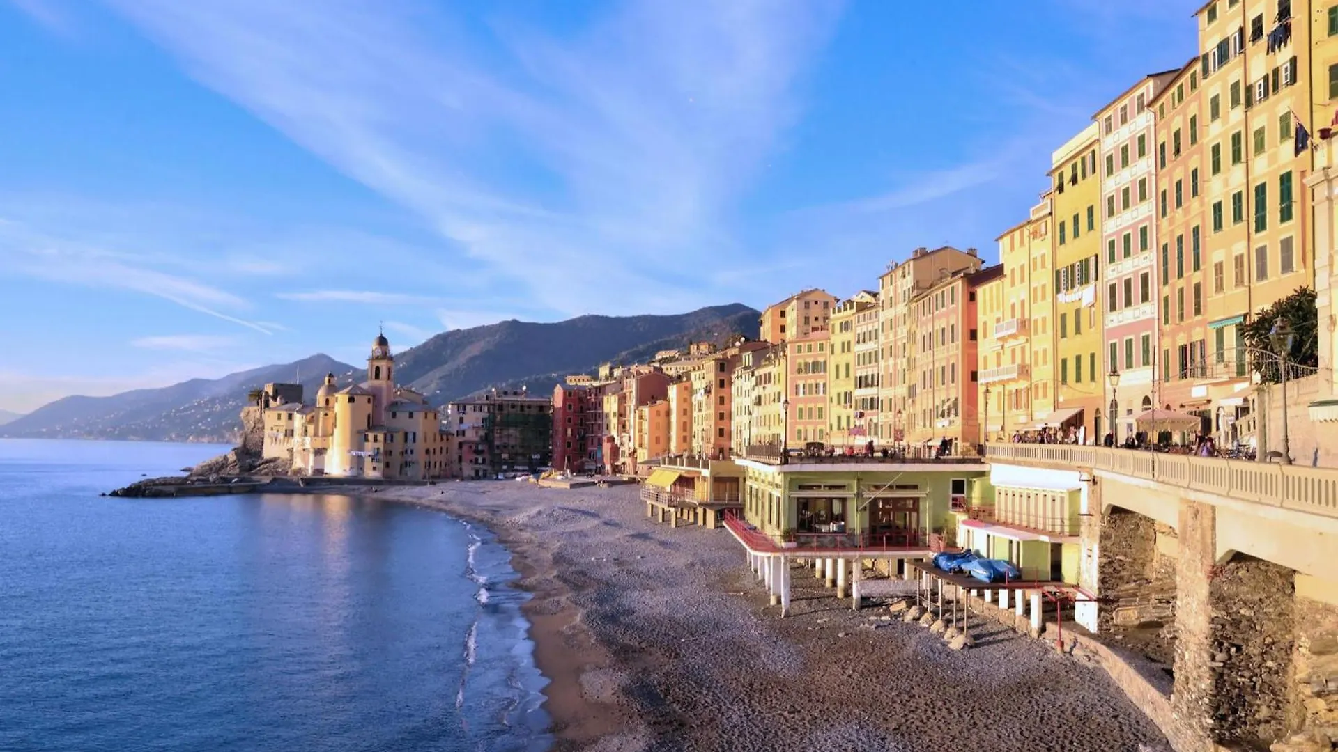 Historic Center Apartments - Happy Rentals Genoa