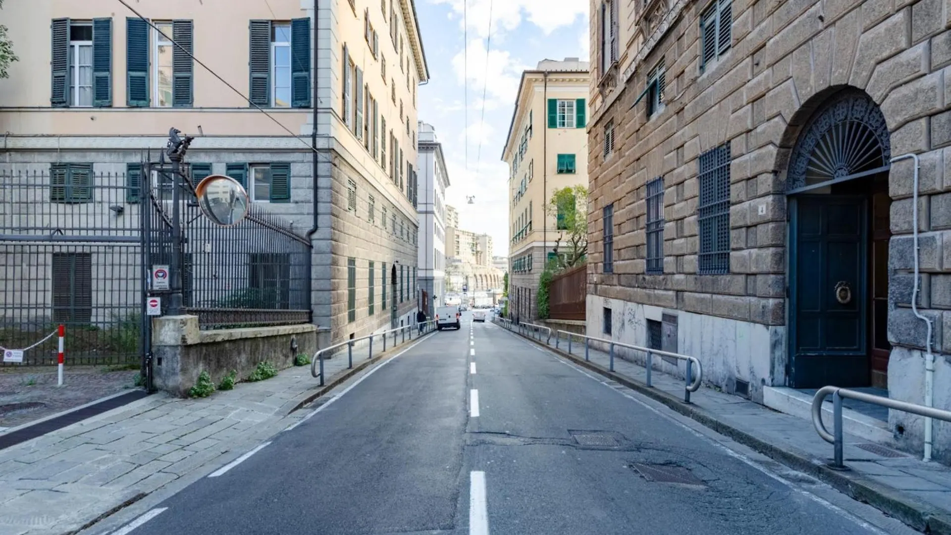 Historic Center Apartments - Happy Rentals Genoa 0*,