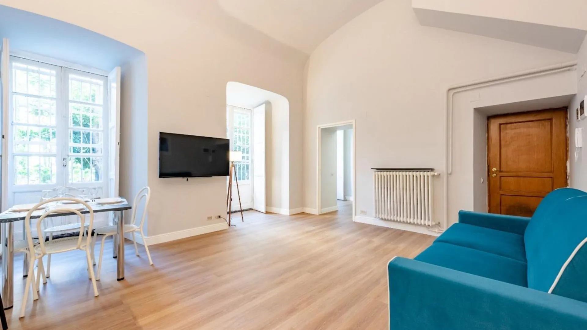 Historic Center Apartments - Happy Rentals Genoa